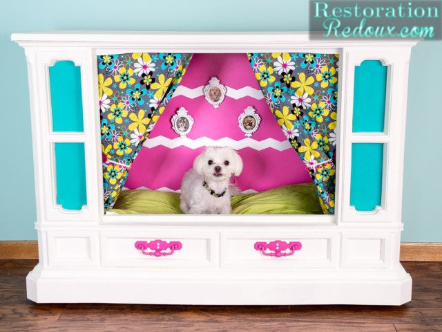 Dog Bed - TV