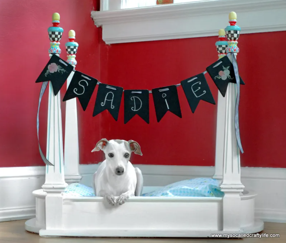 Pet Bed - Side Table