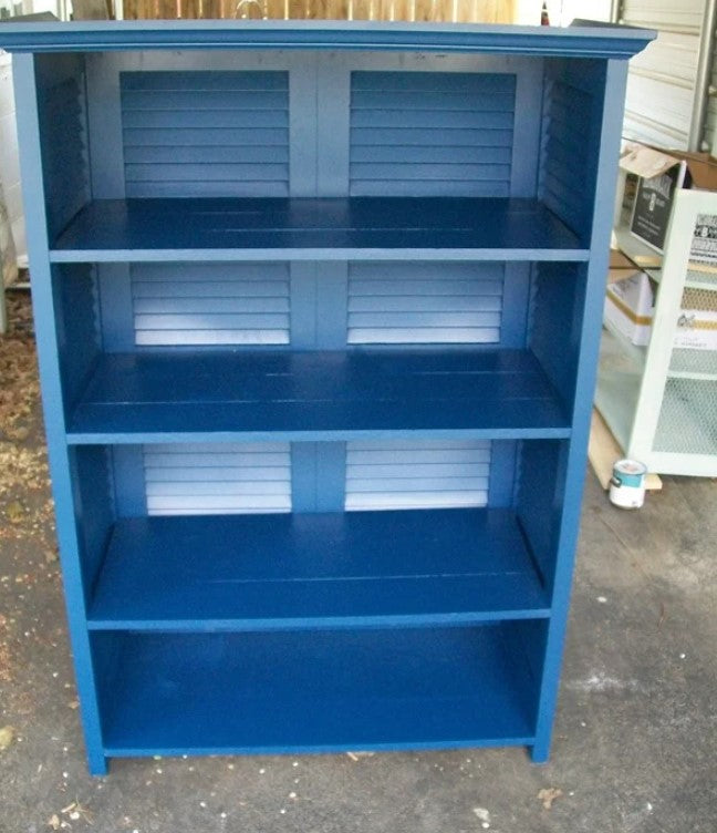 Bookshelf - Shutter