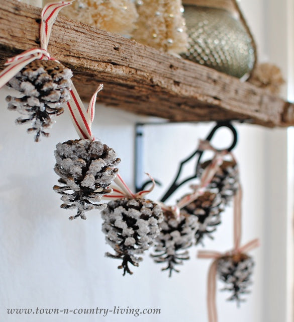 Garland - Pine Cone