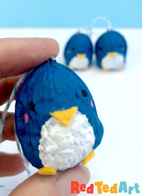 Penguin - Walnut
