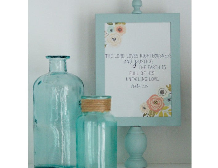 Picture Frame - Pedestal