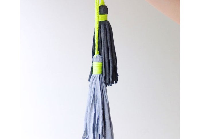 Tassel - T Shirt