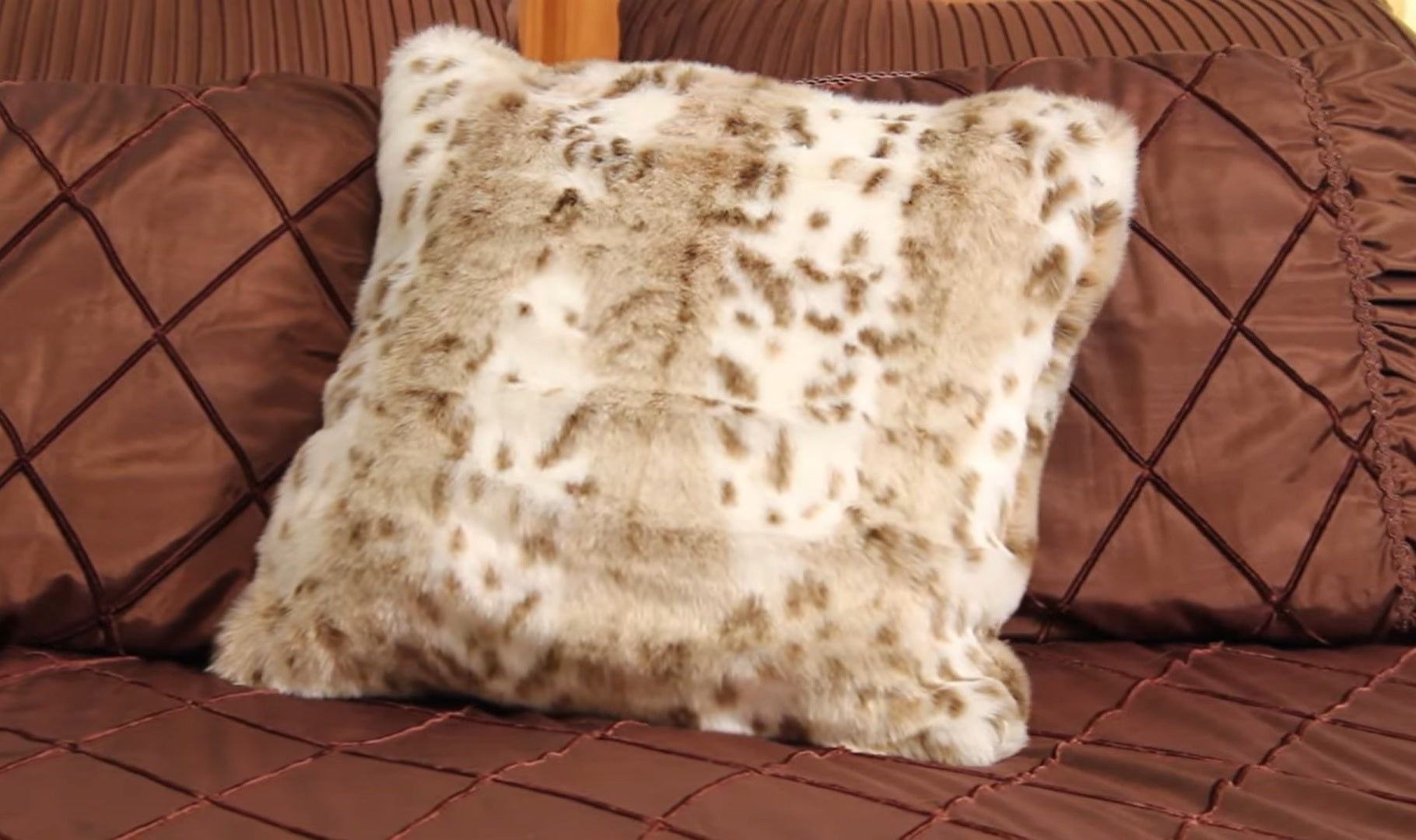 Pillow - Fur